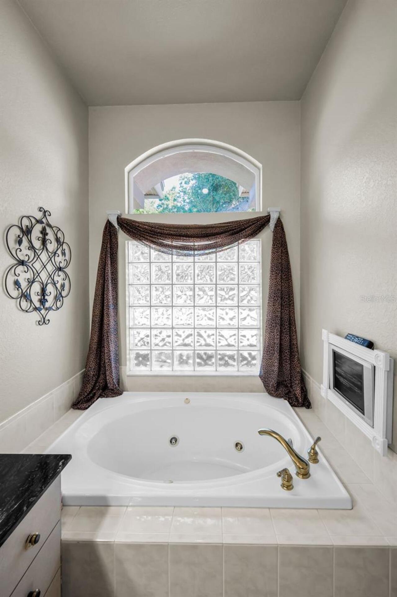 Listing Photo 22