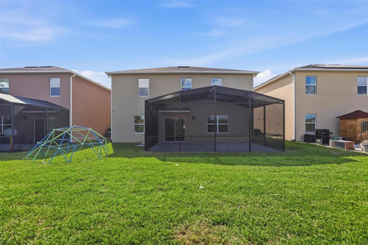 Listing Photo 17
