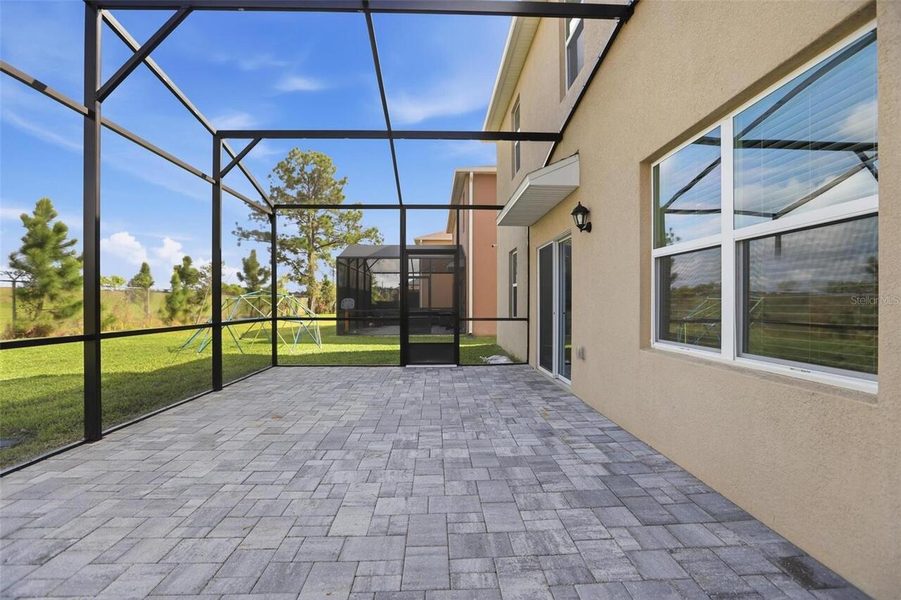 Listing Photo 18