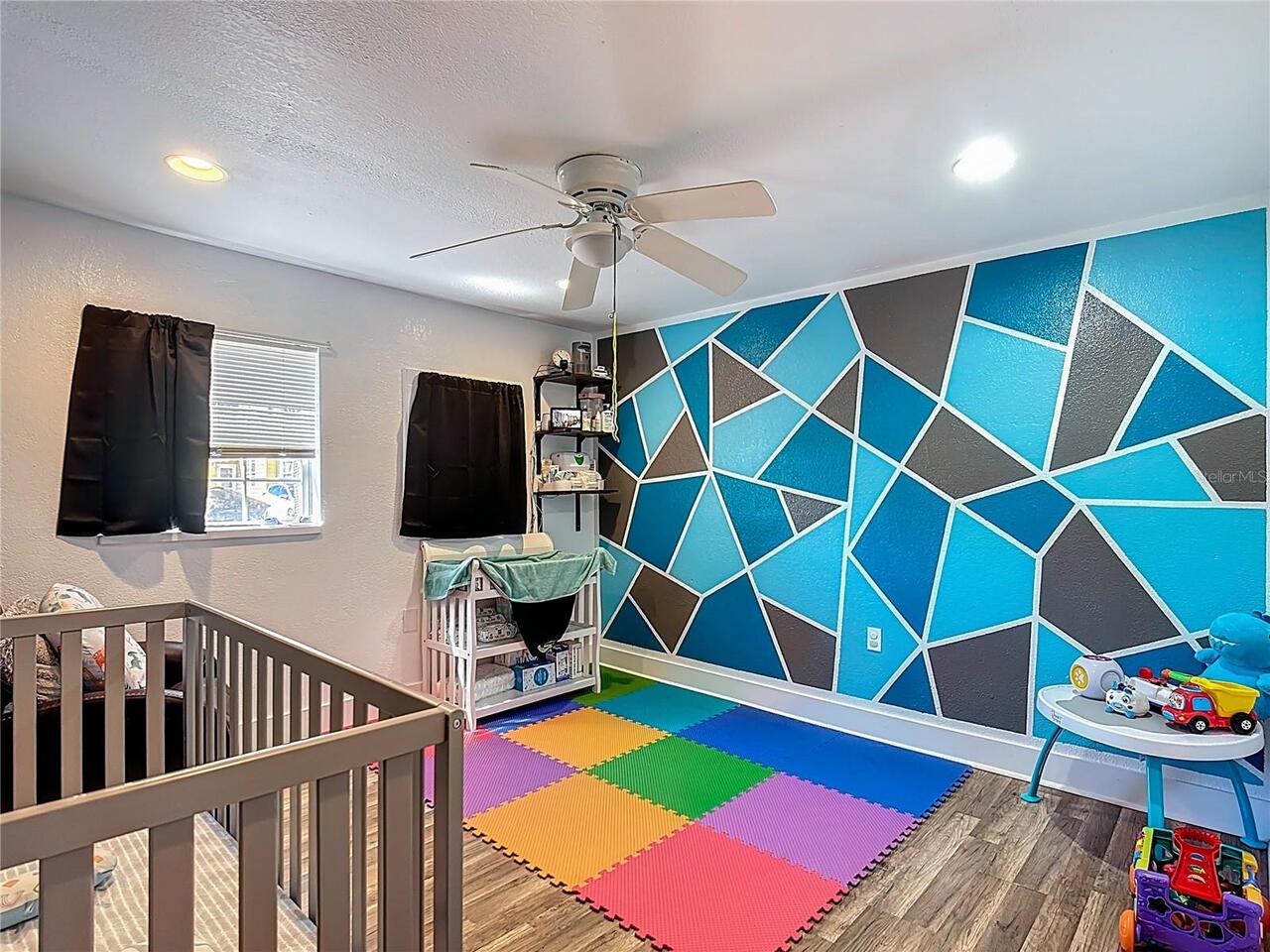 Listing Photo 19