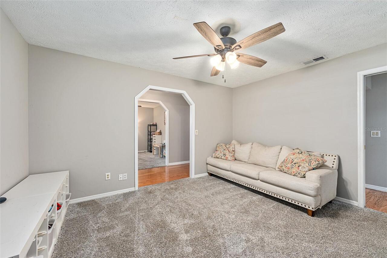 Listing Photo 21