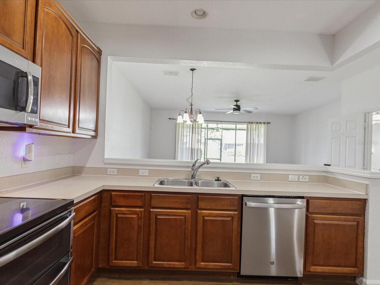 Listing Photo 7