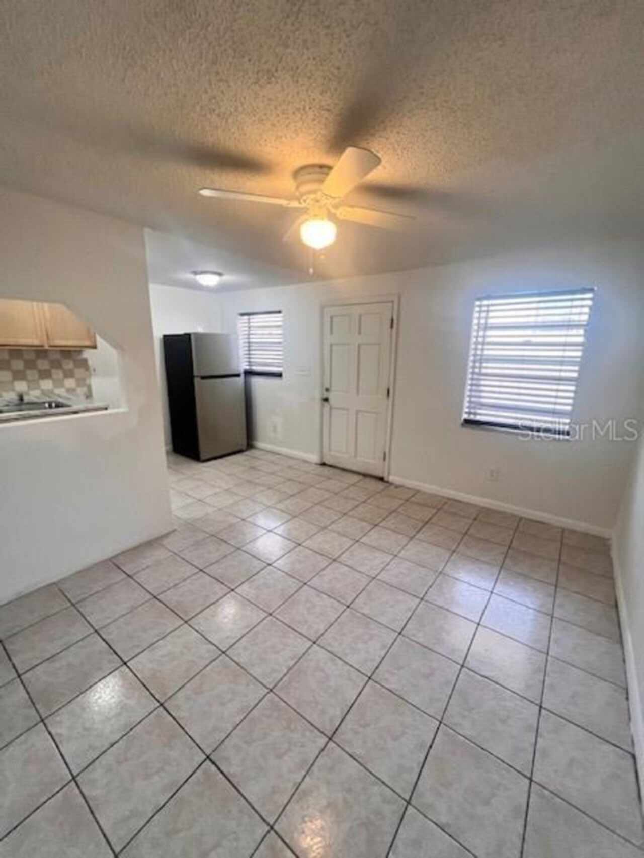 Listing Photo 8