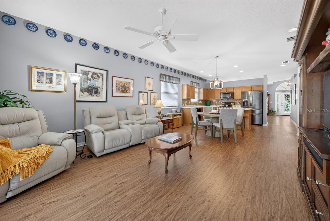 Listing Photo 18
