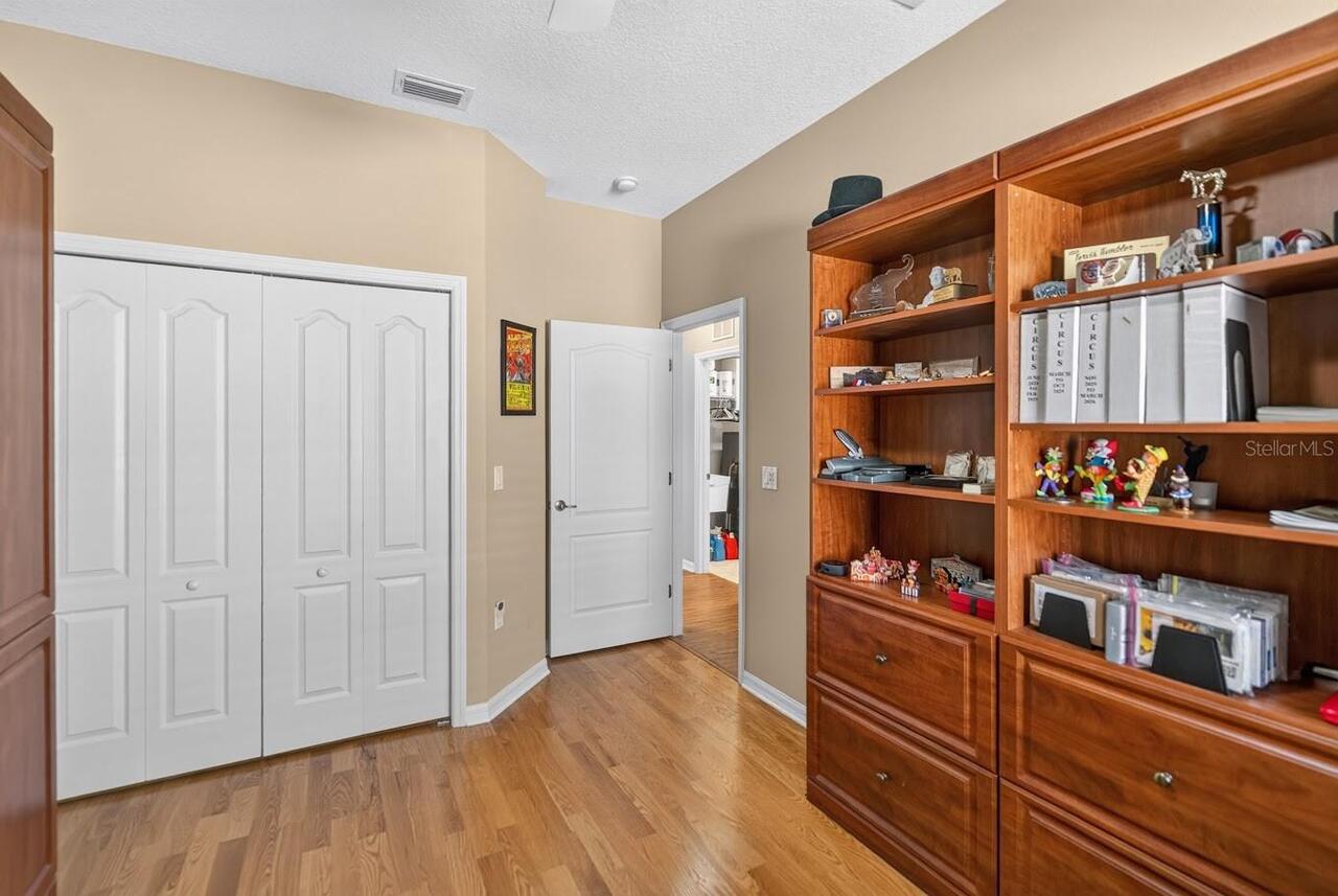 Listing Photo 35