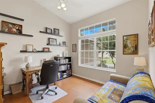 Listing Photo 23