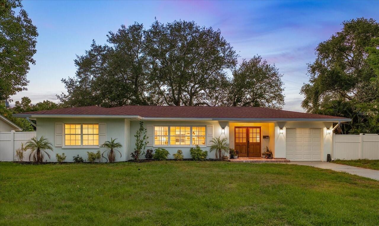Listing Photo 17
