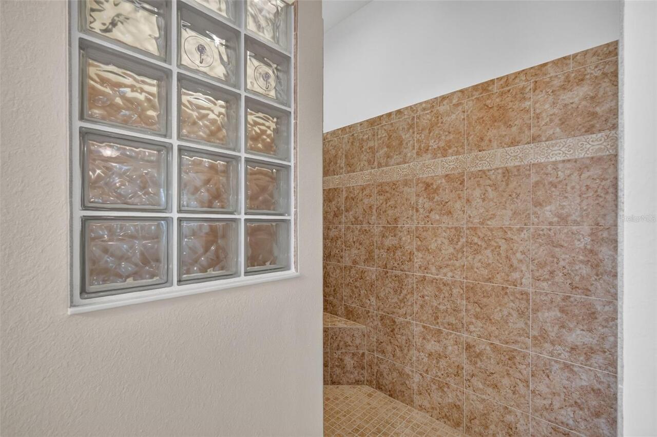 Listing Photo 33