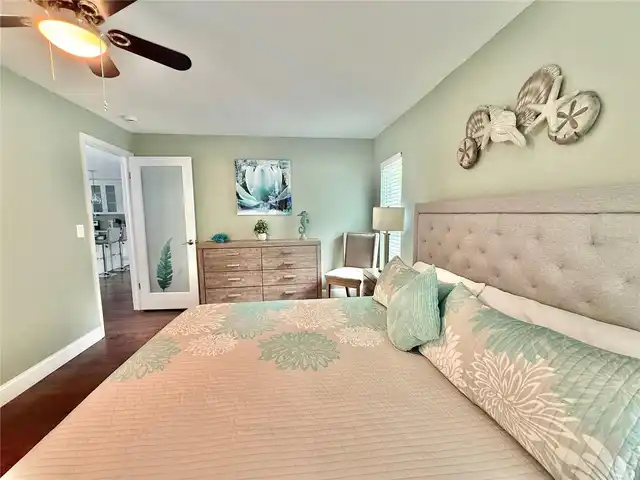 Listing Photo 20