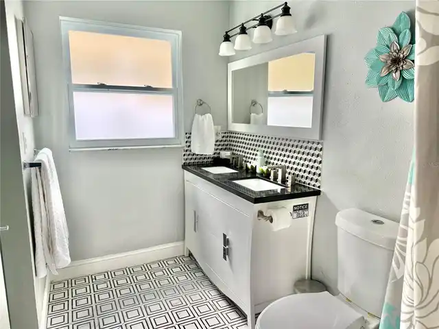 Listing Photo 24