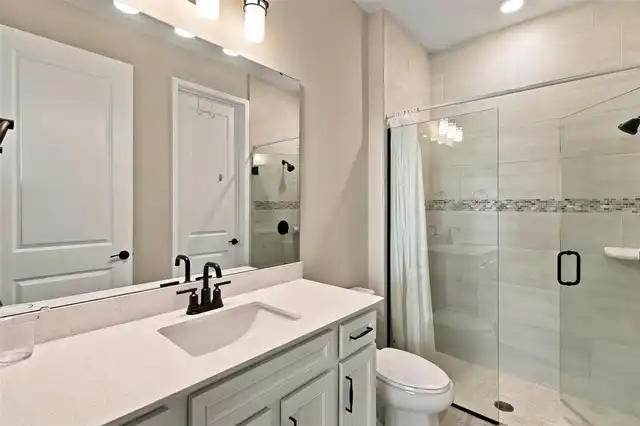 Listing Photo 24