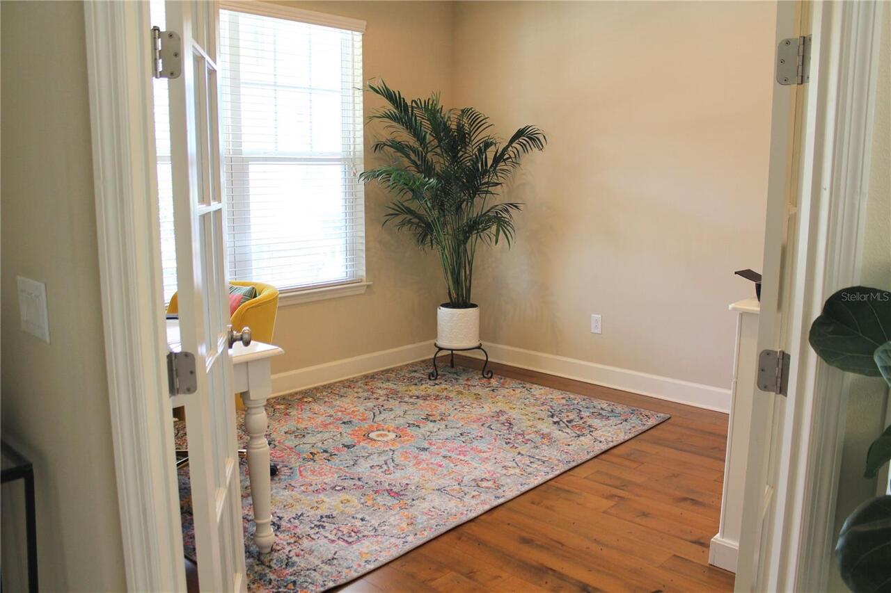 Listing Photo 10