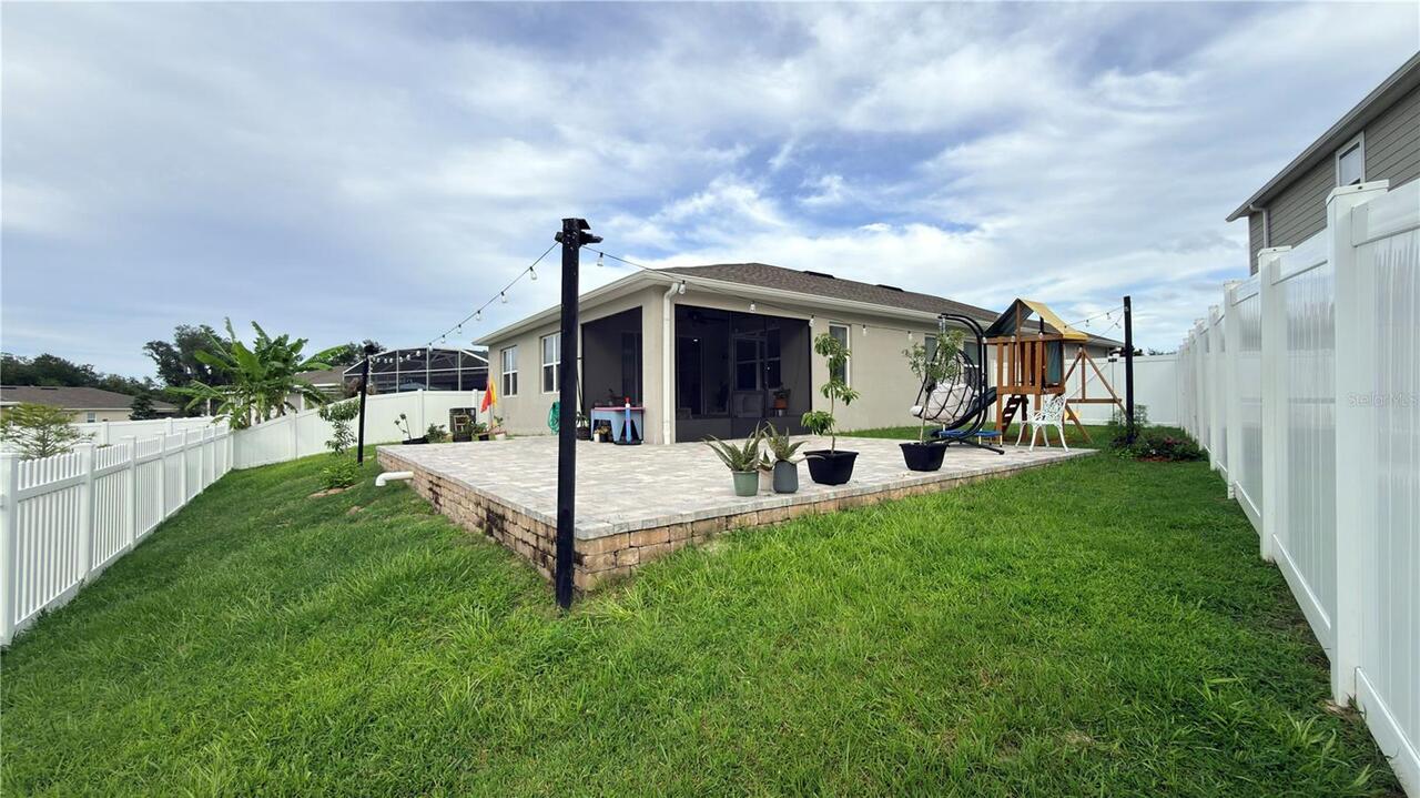 Listing Photo 17
