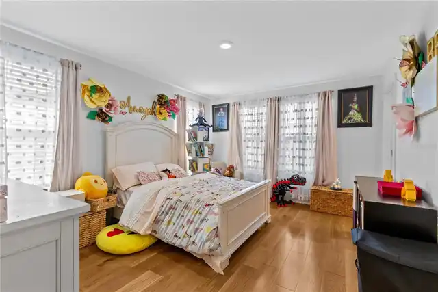 Listing Photo 21