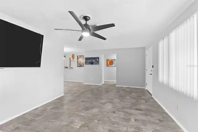 Listing Photo 6