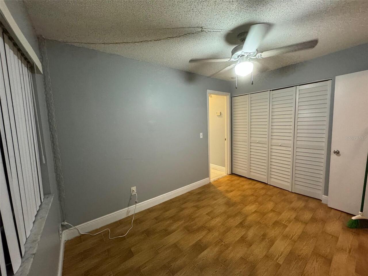 Listing Photo 12