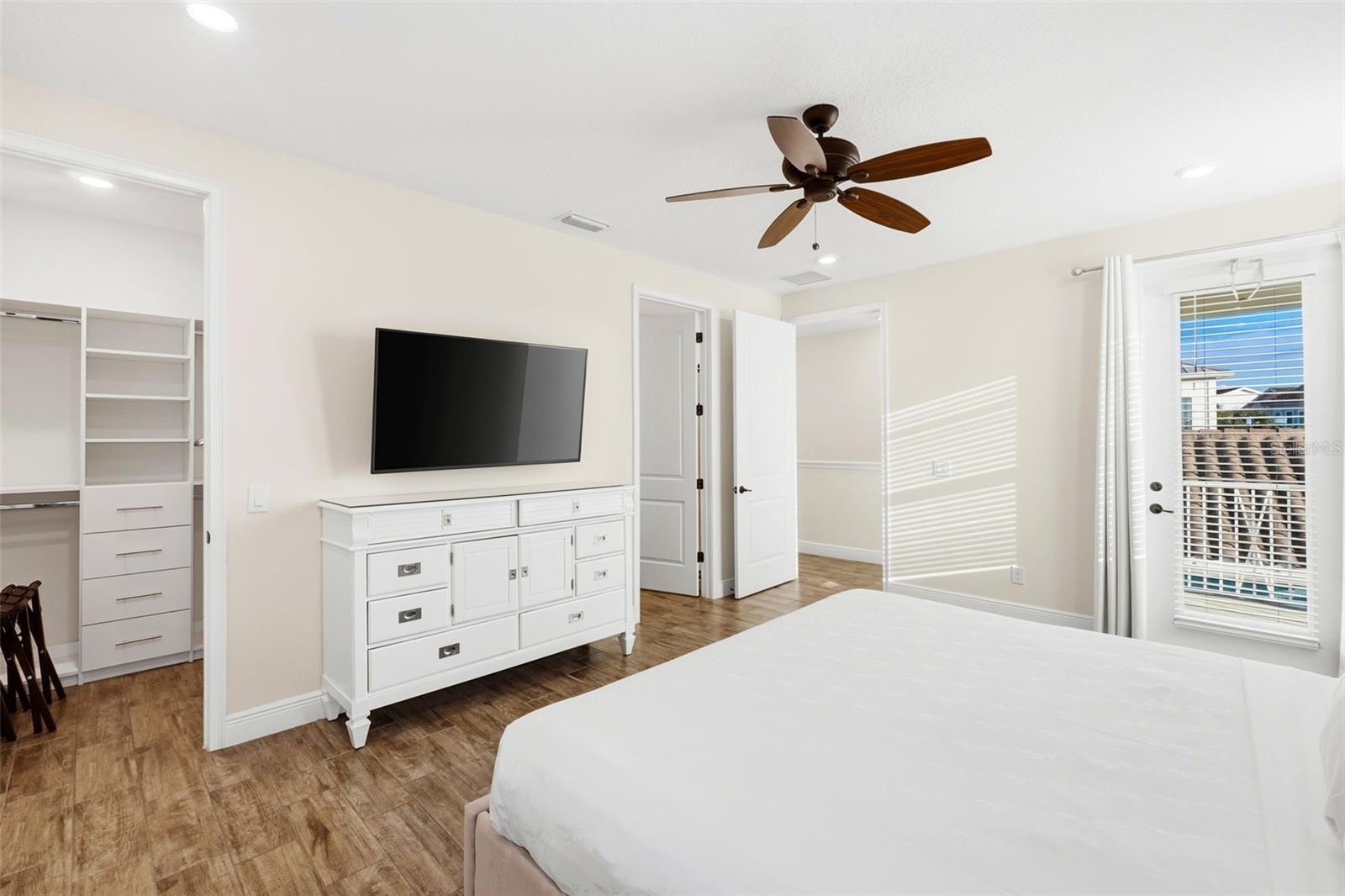 Listing Photo 16