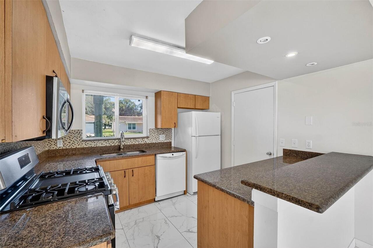Listing Photo 19