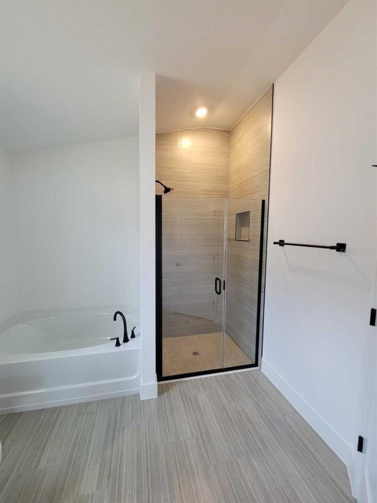 Listing Photo 20
