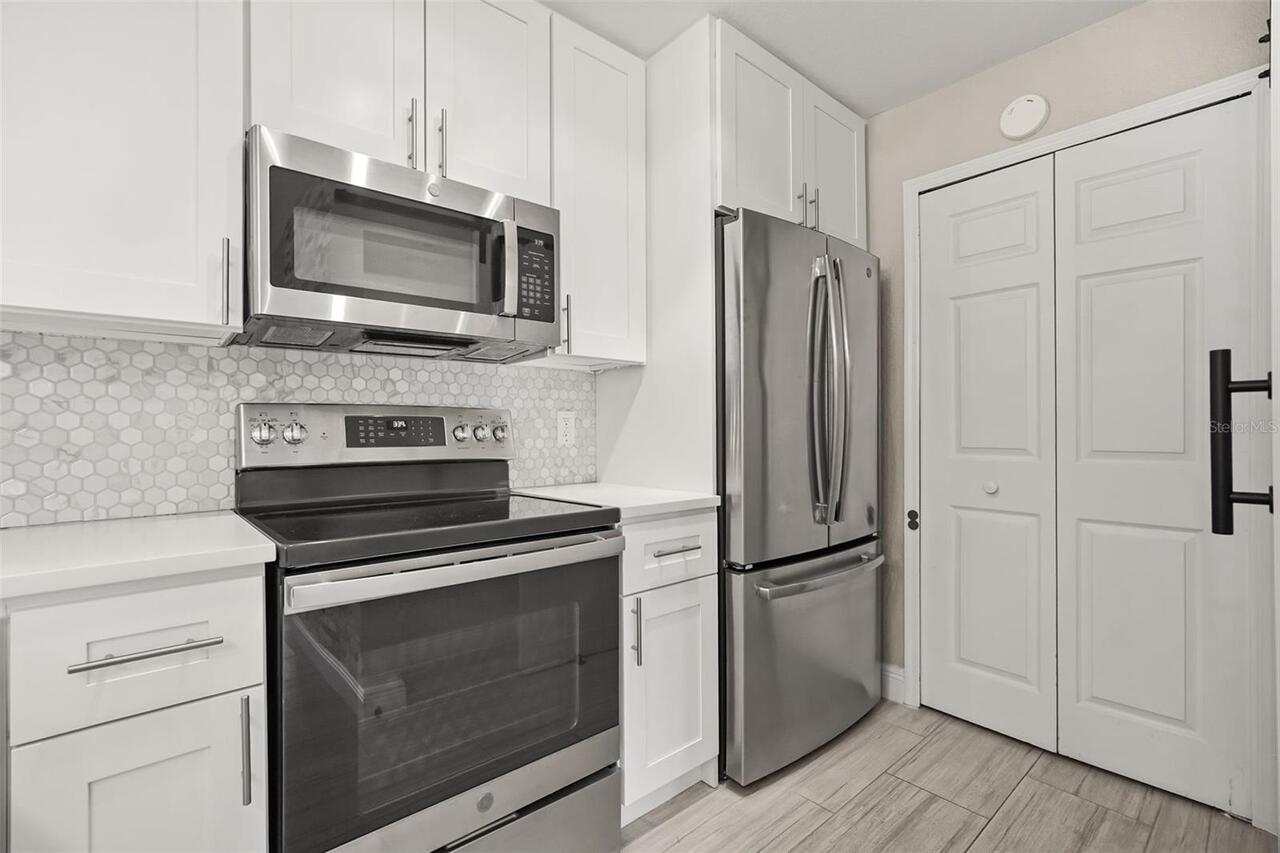 Listing Photo 9