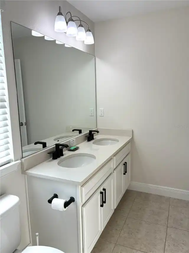 Listing Photo 34