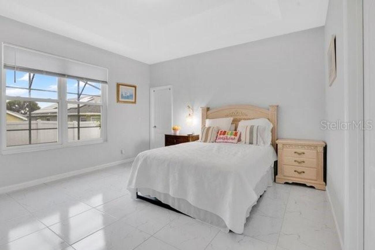 Listing Photo 16