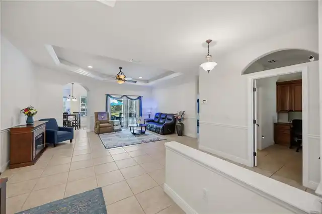 Listing Photo 14