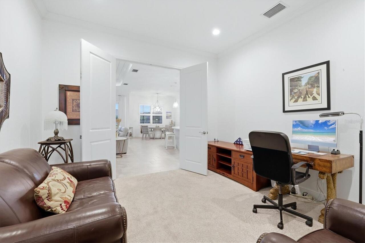 Listing Photo 32