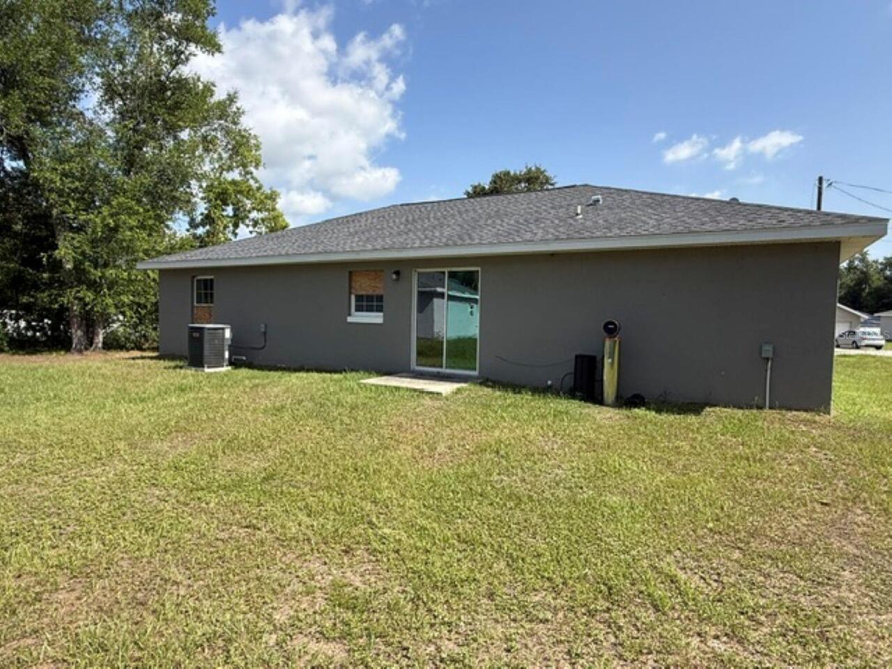 Listing Photo 12