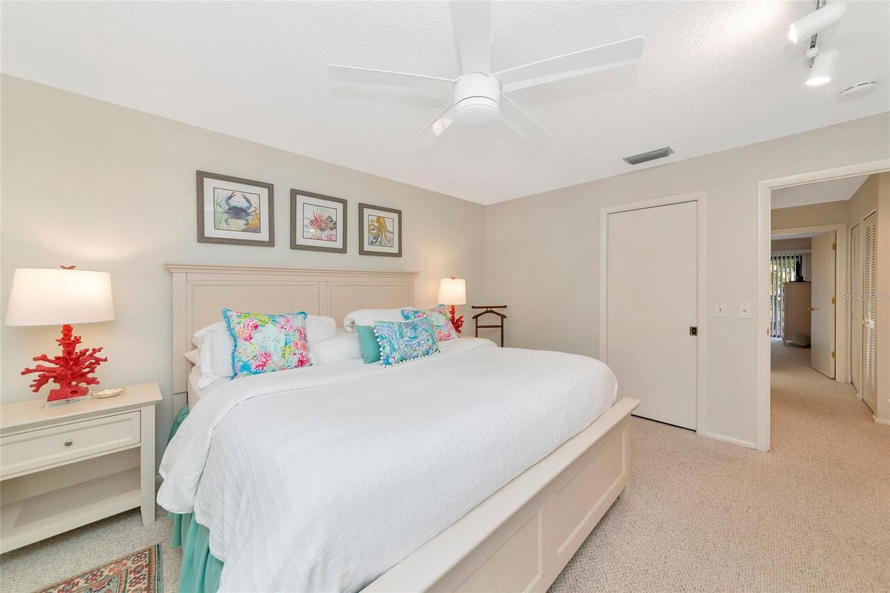 Listing Photo 33