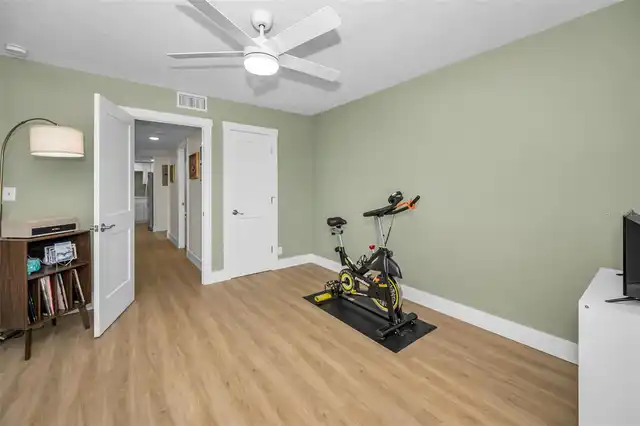 Listing Photo 28