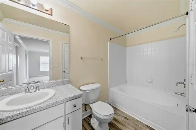 Listing Photo 19