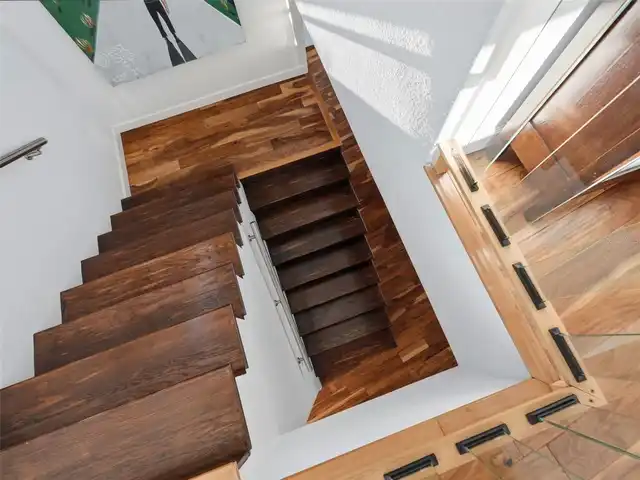 Listing Photo 18