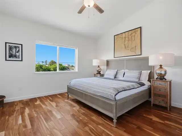Listing Photo 25