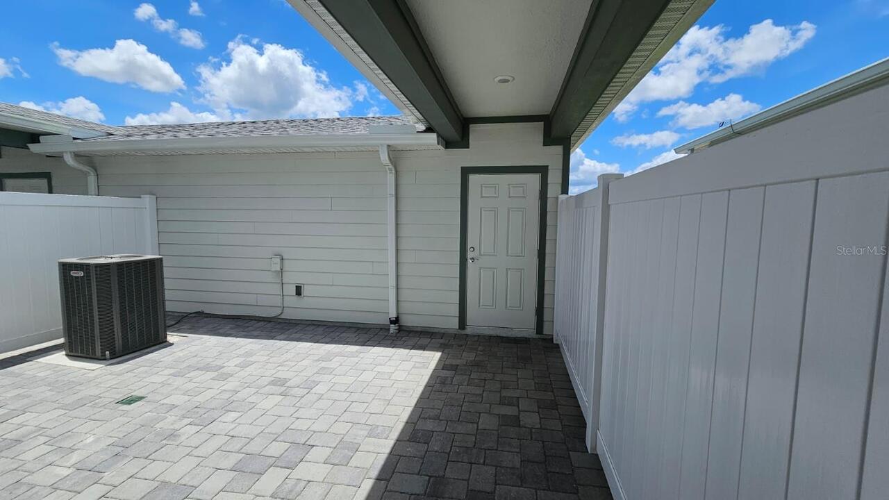 Listing Photo 19