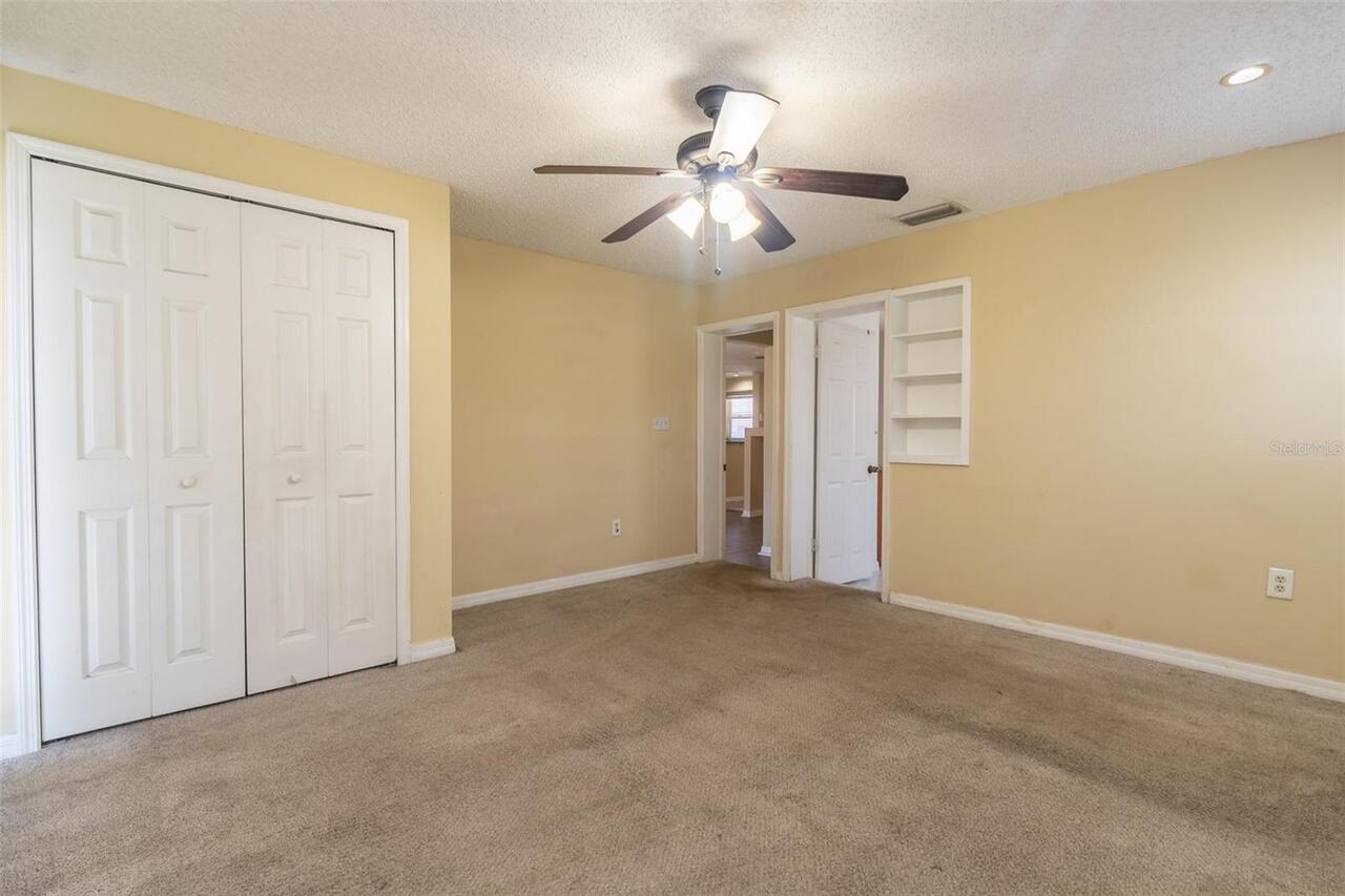 Listing Photo 17