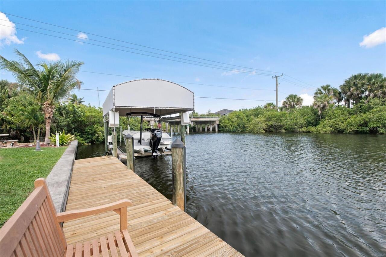 Listing Photo 12