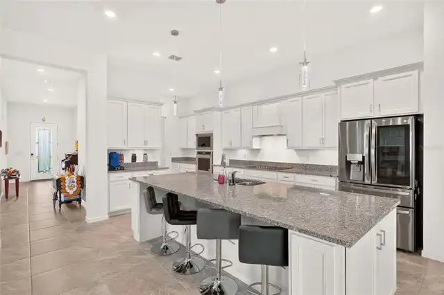Listing Photo 17