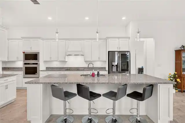 Listing Photo 19