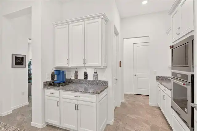 Listing Photo 25