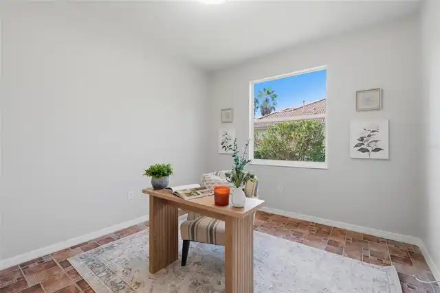 Listing Photo 22