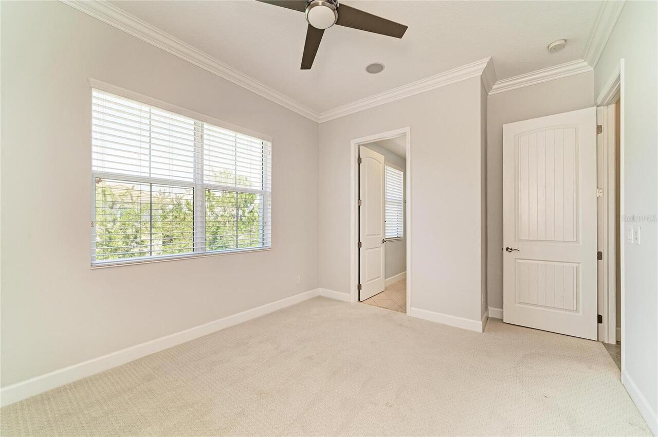 Listing Photo 43