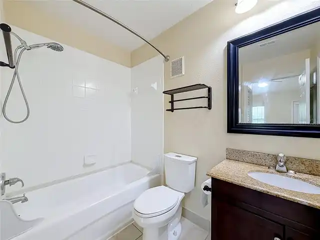Listing Photo 24