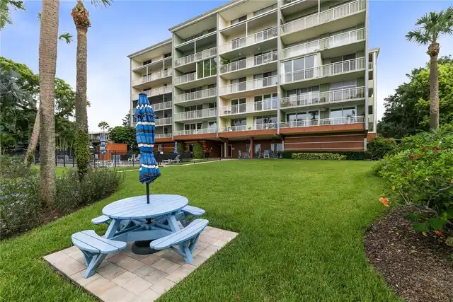Listing Photo 25