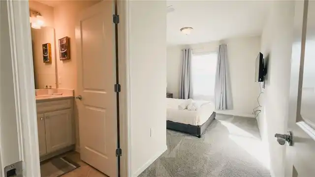 Listing Photo 25