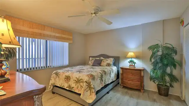 Listing Photo 32