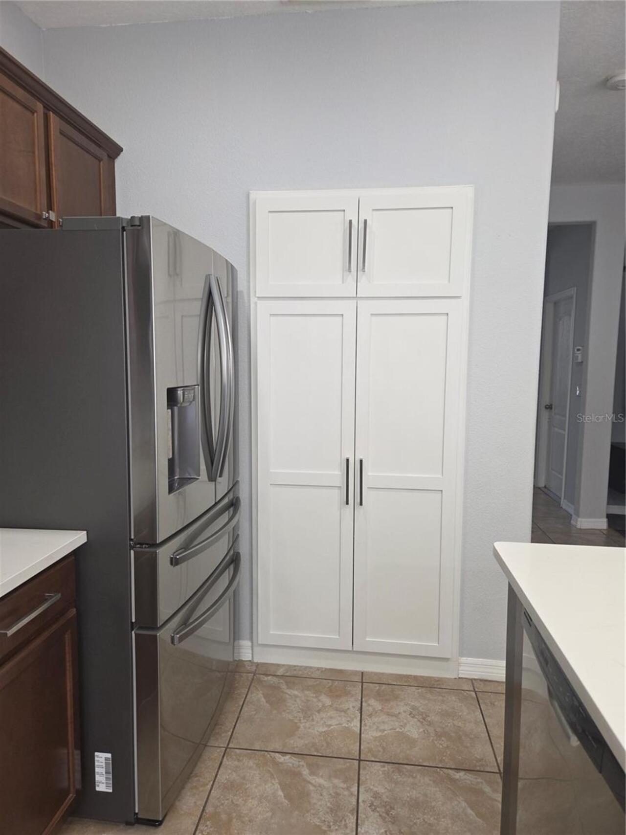 Listing Photo 8