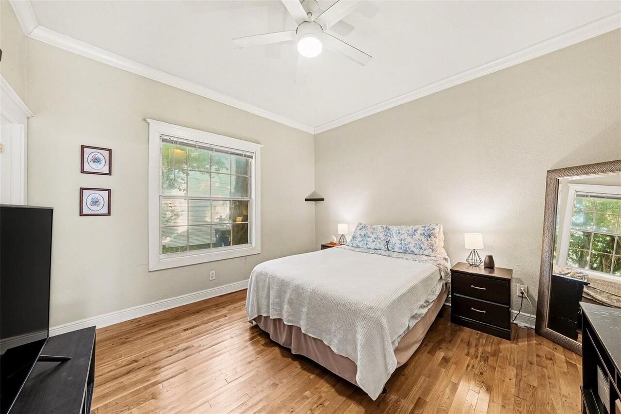 Listing Photo 18