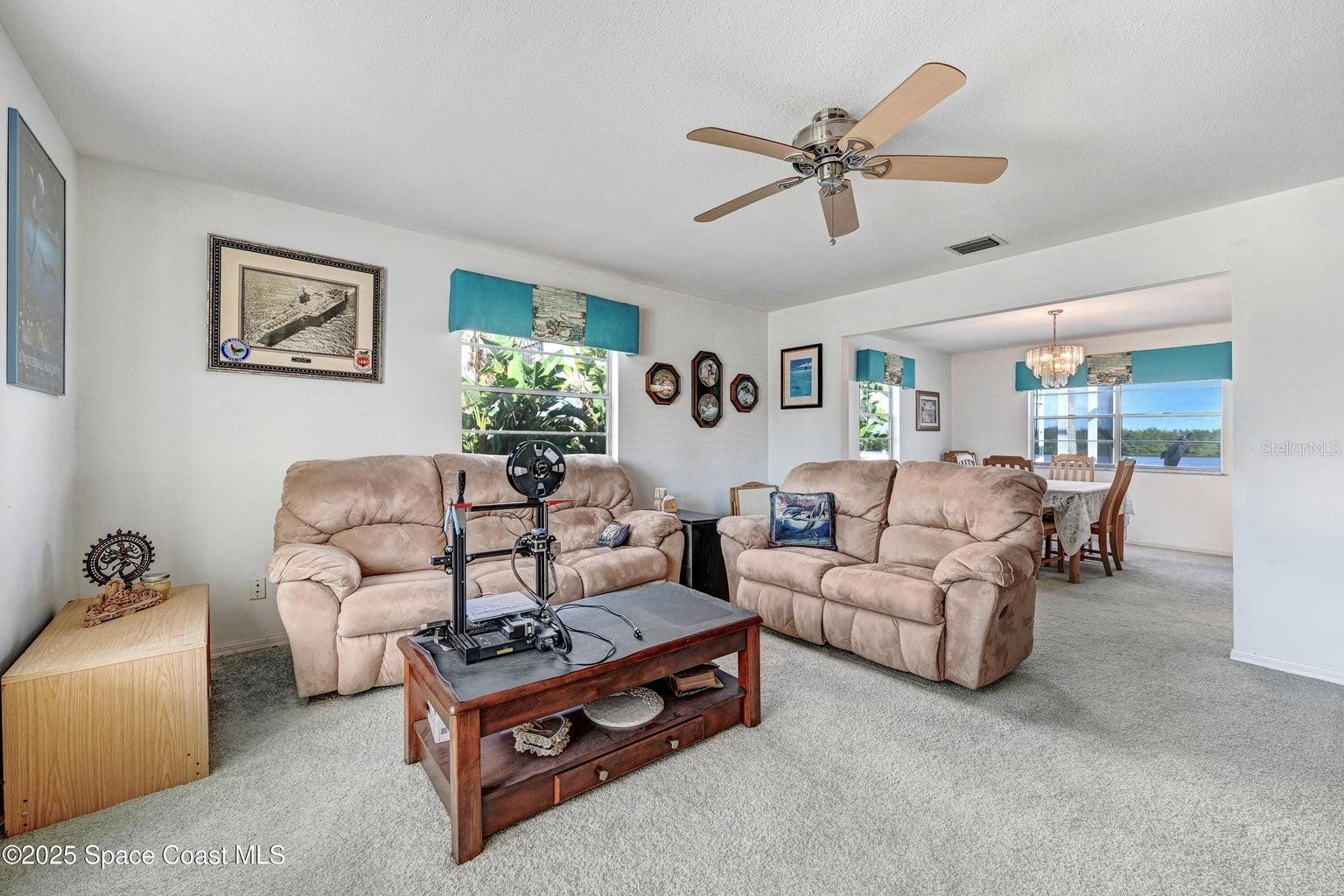 Listing Photo 12