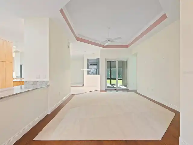 Listing Photo 36